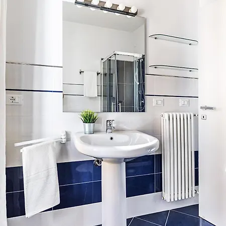 Casa Riva Gardone Riviera