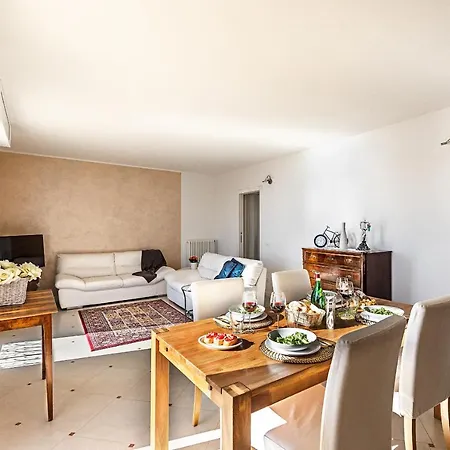 Casa Riva Gardone Riviera